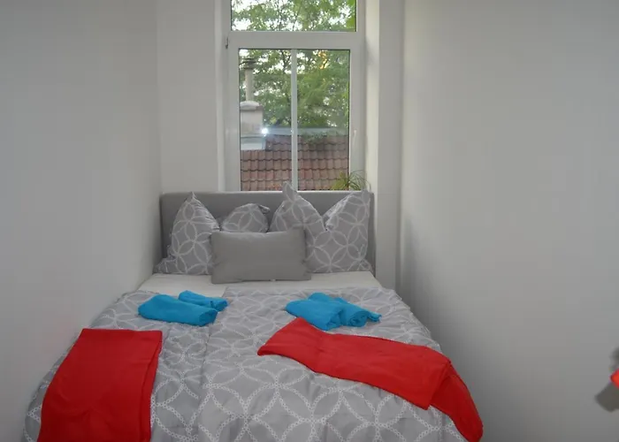 Nette Altbauwohnung Nur 10 Min Von Der City