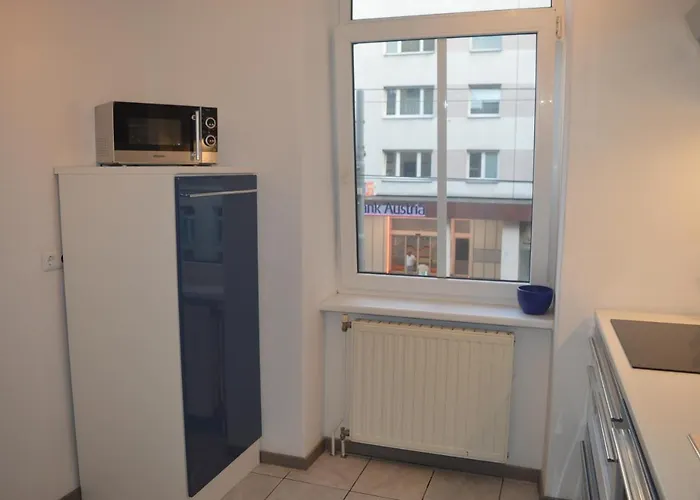 Nette Altbauwohnung Nur 10 Min Von Der City