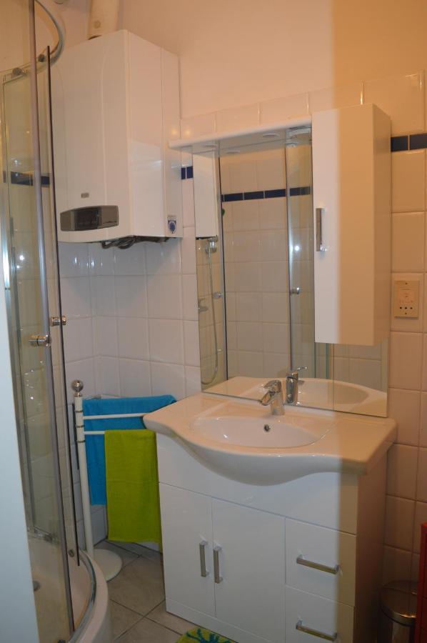 Appartement Nette Altbauwohnung Nur 10 Min Von Der